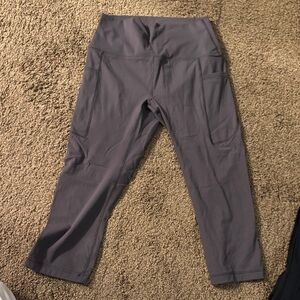 Women's Gray Capris